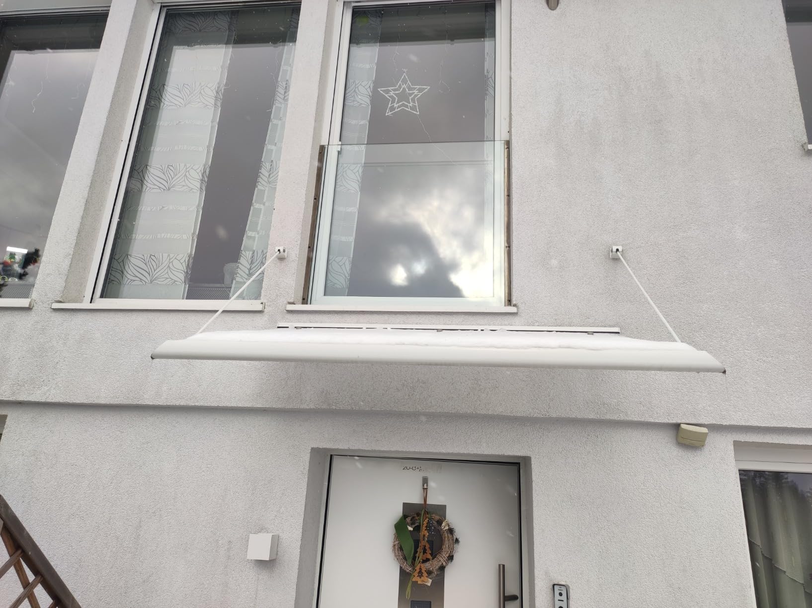 Hält, Einbau tricky